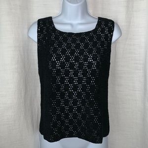 NWOT-HAROLD'S Hand Crotchet Chenille Top!